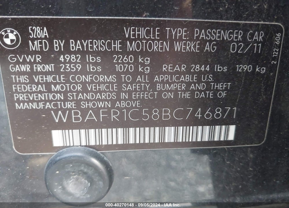 2011 BMW 528I VIN: WBAFR1C58BC746871