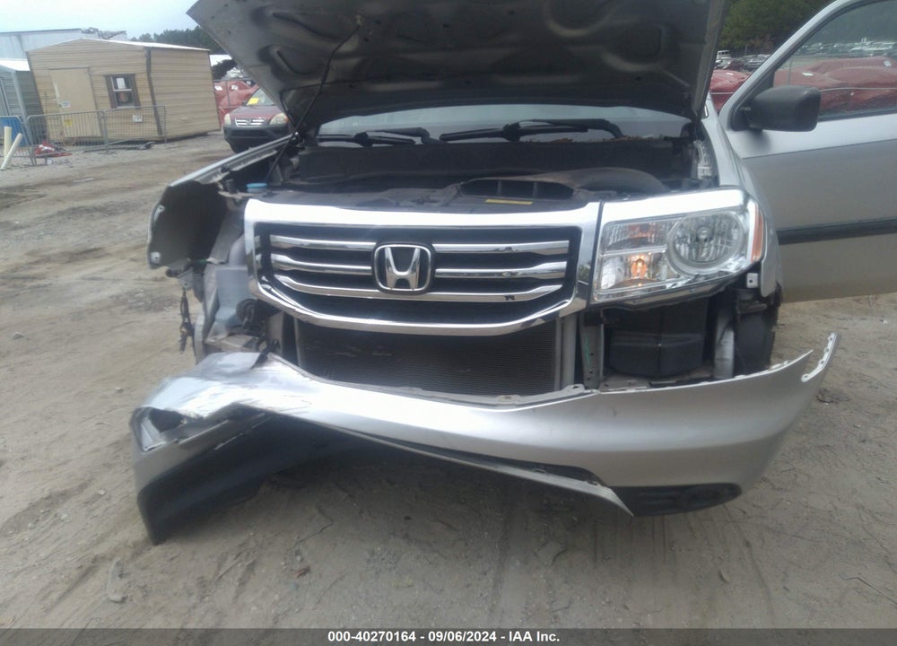 2014 HONDA PILOT LX VIN: 5FNYF3H26EB011974