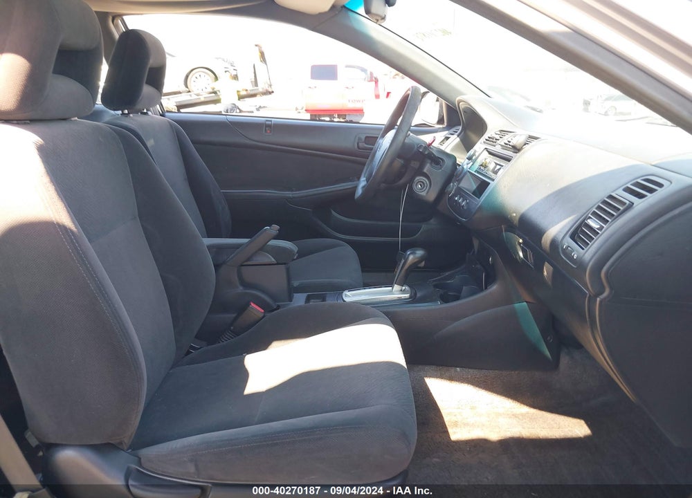 2005 HONDA CIVIC LX VIN: 1HGEM22575L033292