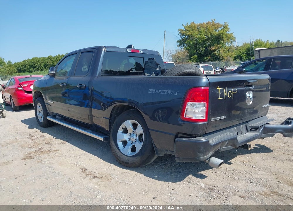 2021 RAM 1500 BIG HORN QUAD CAB 4X4 6'4 BOX VIN: 1C6SRFBT8MN721059