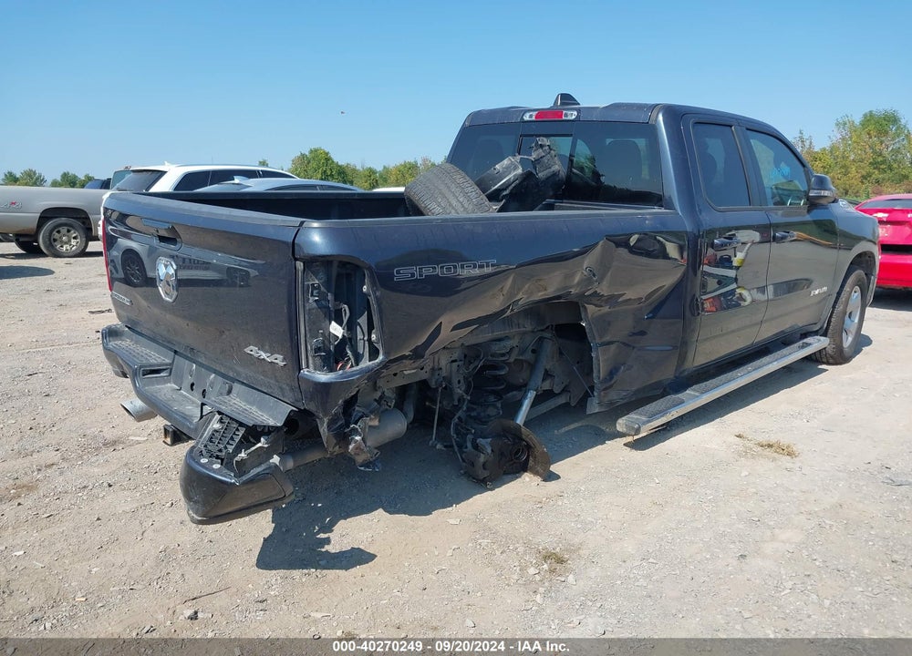 2021 RAM 1500 BIG HORN QUAD CAB 4X4 6'4 BOX VIN: 1C6SRFBT8MN721059