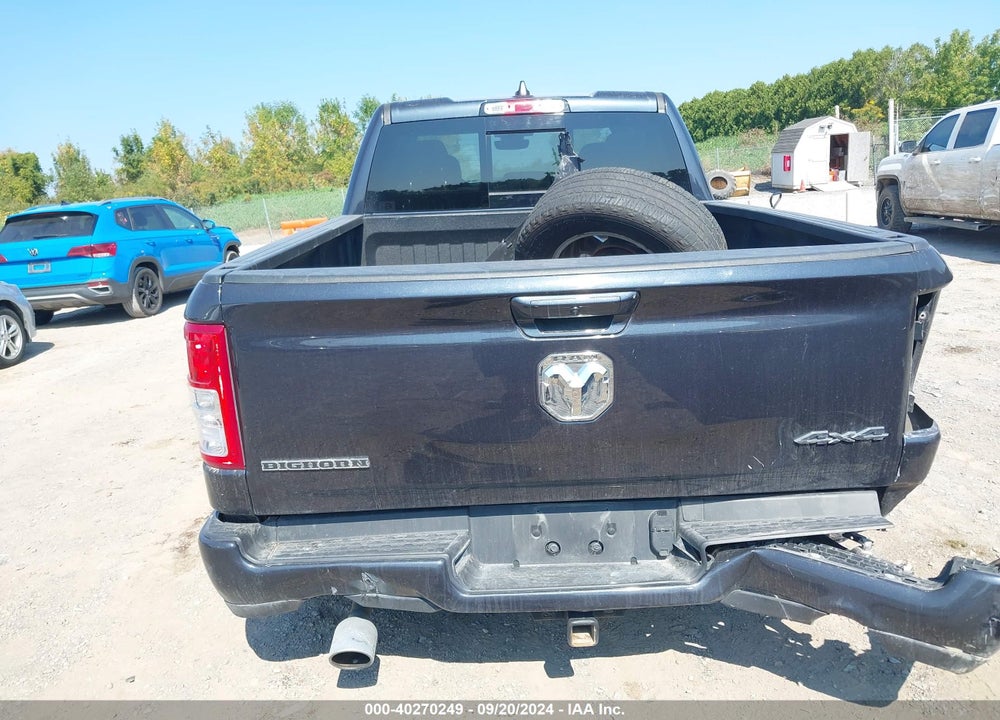 2021 RAM 1500 BIG HORN QUAD CAB 4X4 6'4 BOX VIN: 1C6SRFBT8MN721059