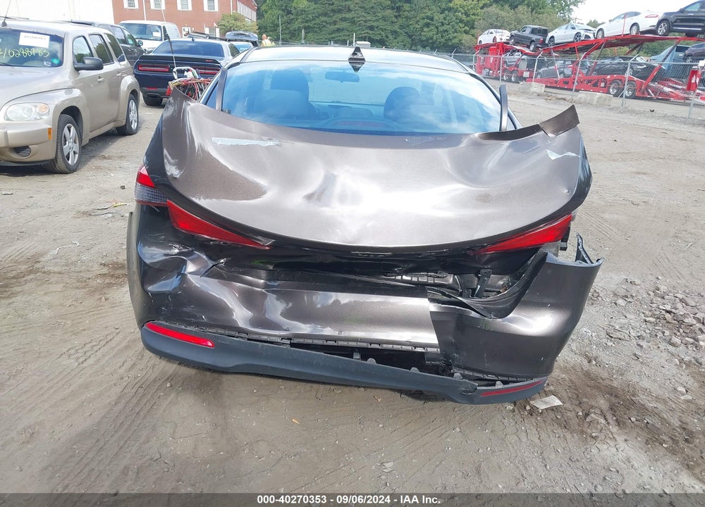 2018 KIA FORTE LX VIN: 3KPFL4A72JE225162
