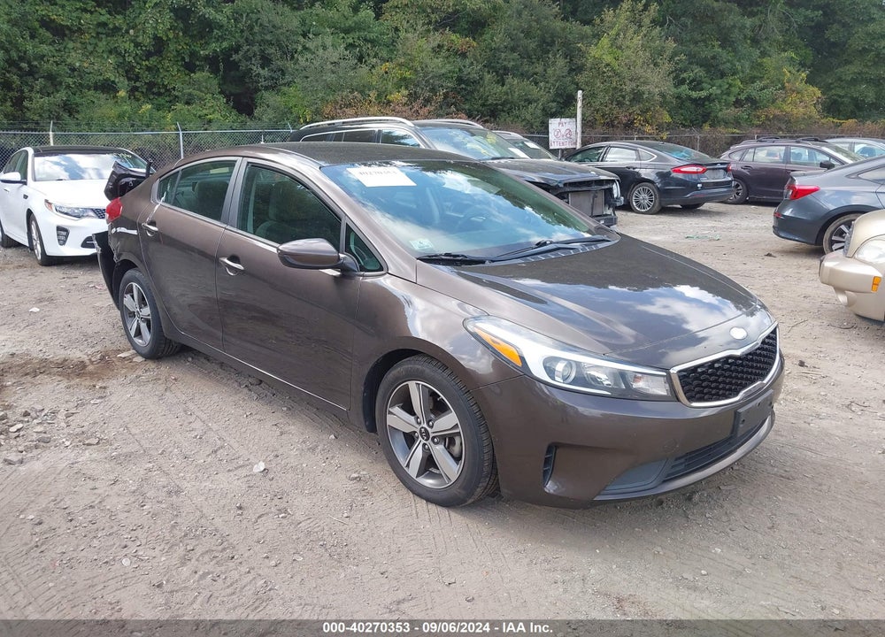 2018 KIA FORTE LX VIN: 3KPFL4A72JE225162