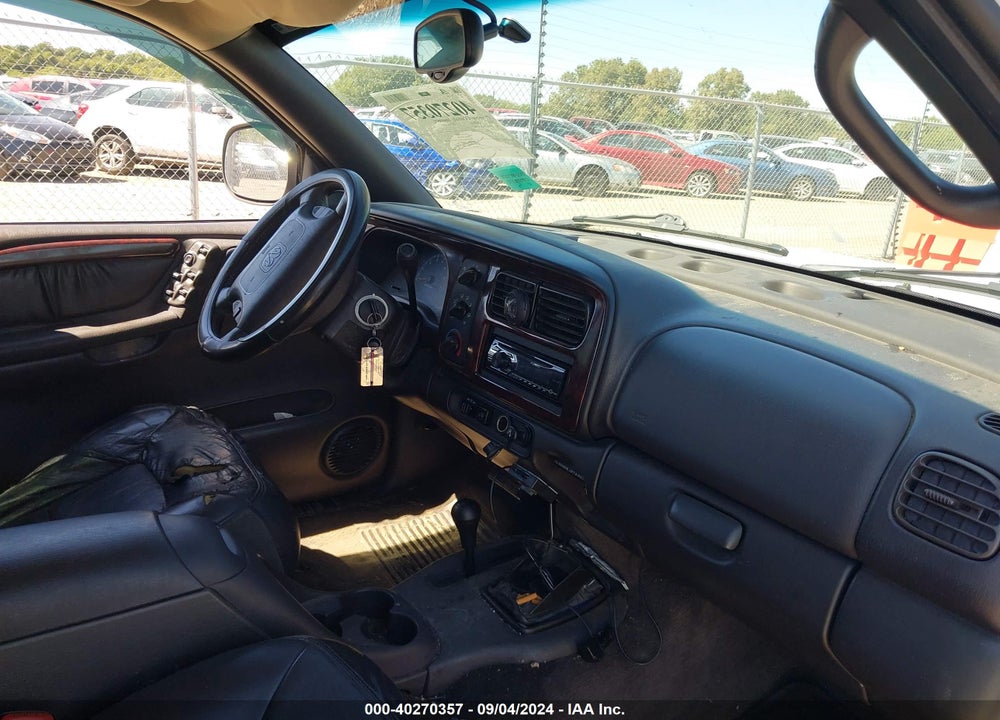 2000 DODGE DURANGO VIN: 1B4HS28N0YF302984
