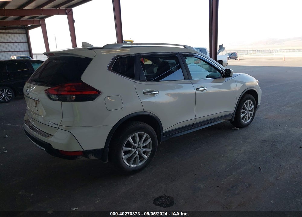 2017 NISSAN ROGUE SV VIN: JN8AT2MV5HW251185