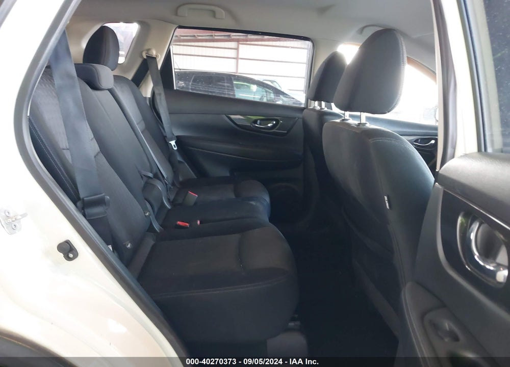 2017 NISSAN ROGUE SV VIN: JN8AT2MV5HW251185