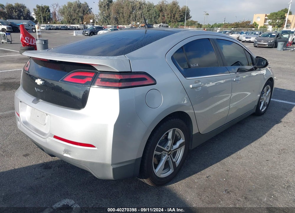 2011 CHEVROLET VOLT VIN: 1G1RC6E45BU103870
