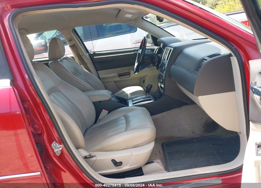 2007 CHRYSLER 300C VIN: 2C3KA63H17H683671