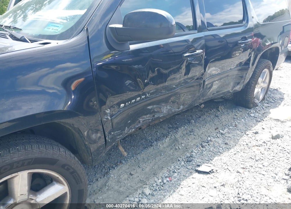 2010 CHEVROLET SUBURBAN 1500 LT1 VIN: 1GNUCJE08AR228971