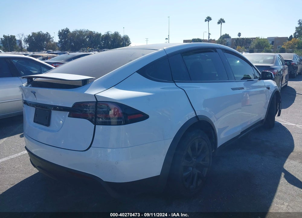 2022 TESLA MODEL X DUAL MOTOR ALL-WHEEL DRIVE VIN: 7SAXCBE5XNF362628