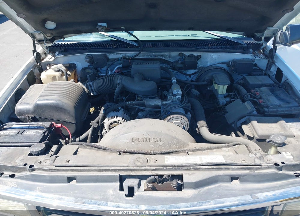1996 CHEVROLET SUBURBAN VIN: 3GNFK16R4TG119242