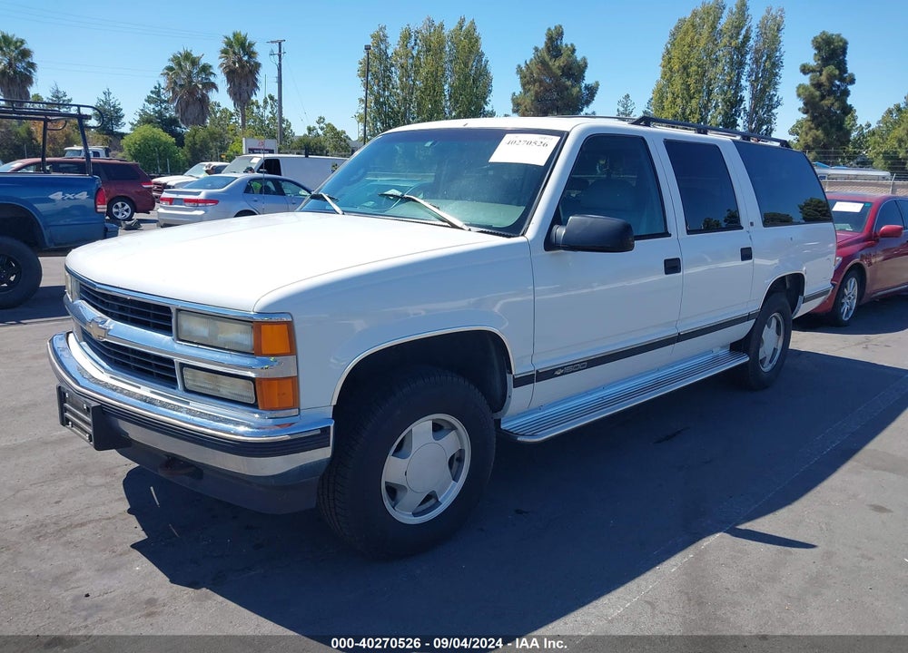 1996 CHEVROLET SUBURBAN VIN: 3GNFK16R4TG119242