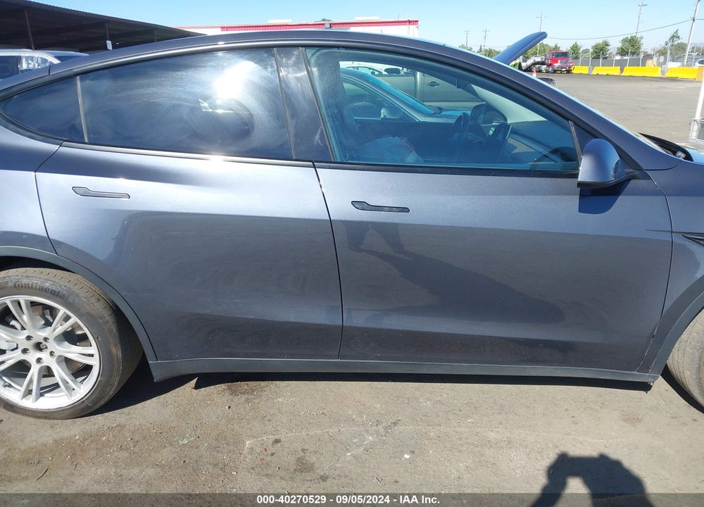 2021 TESLA MODEL Y LONG RANGE DUAL MOTOR ALL-WHEEL DRIVE VIN: 5YJYGDEE4MF159329