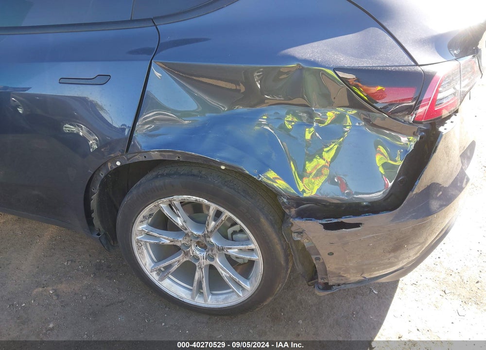 2021 TESLA MODEL Y LONG RANGE DUAL MOTOR ALL-WHEEL DRIVE VIN: 5YJYGDEE4MF159329