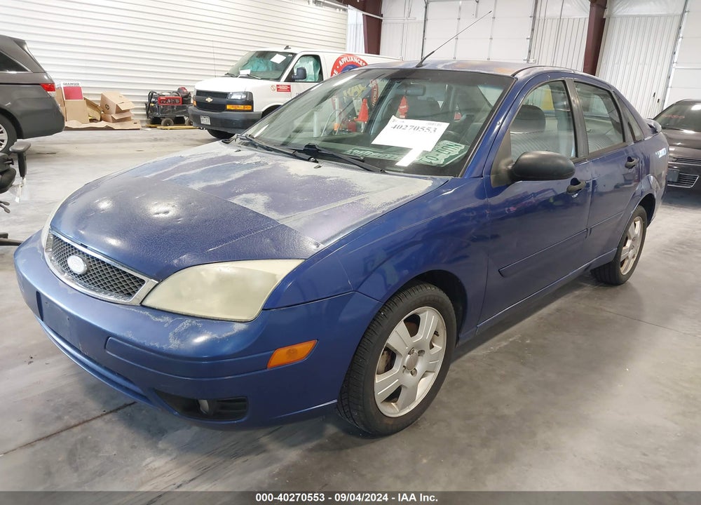 2005 FORD FOCUS ZX4 VIN: 1FAHP34NX5W125894
