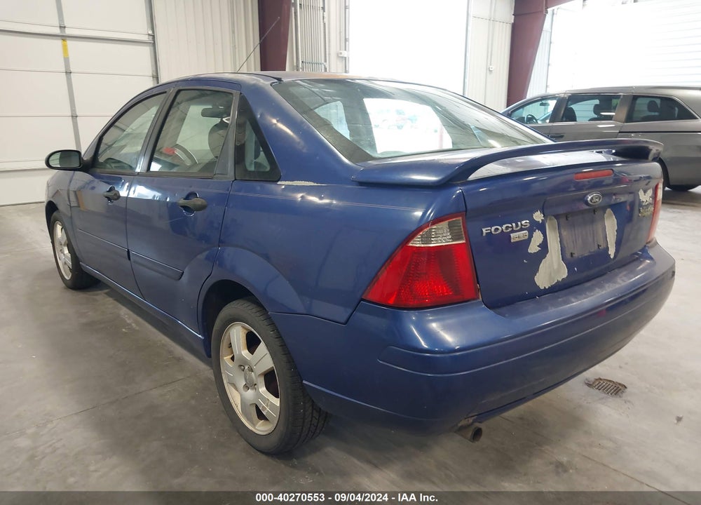 2005 FORD FOCUS ZX4 VIN: 1FAHP34NX5W125894