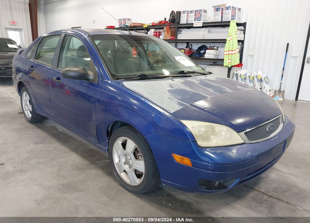 2005 FORD FOCUS ZX4 VIN: 1FAHP34NX5W125894