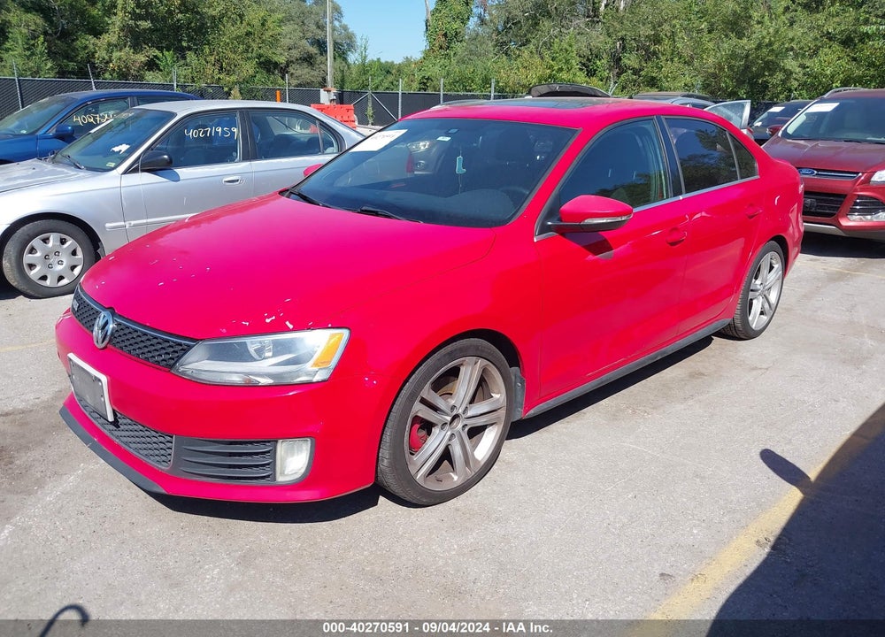 2015 VOLKSWAGEN JETTA 2.0T GLI SE/2.0T GLI SEL VIN: 3VW4S7AJ2FM416050