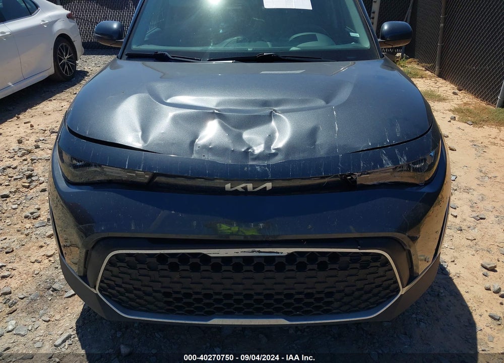 2023 KIA SOUL VIN: KNDJ23AU5P7880664