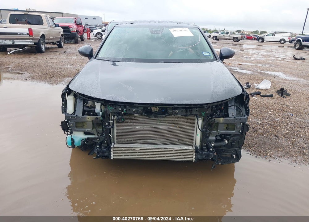 2022 HONDA CIVIC EX VIN: 2HGFE1F72NH311116