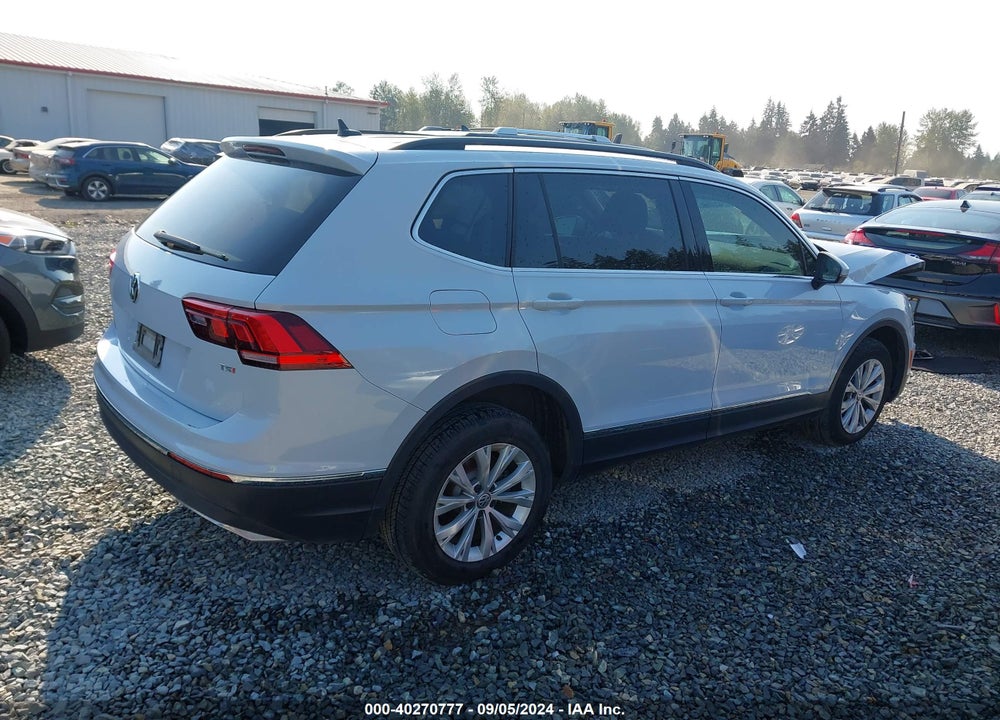 2018 VOLKSWAGEN TIGUAN 2.0T SE/2.0T SEL VIN: 3VV3B7AX5JM208788