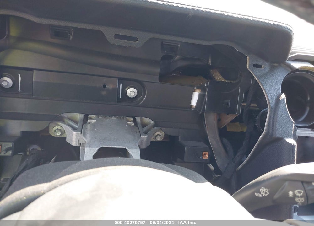 2022 FORD MUSTANG VIN: 1FATP8UH9N5124677