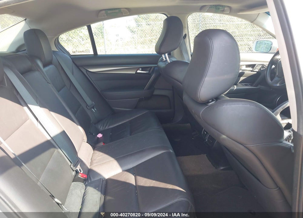2013 ACURA TL 3.5 VIN: 19UUA8F21DA004131