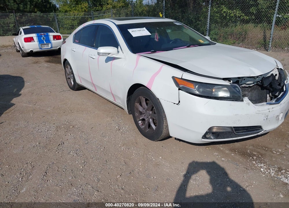 2013 ACURA TL 3.5 VIN: 19UUA8F21DA004131