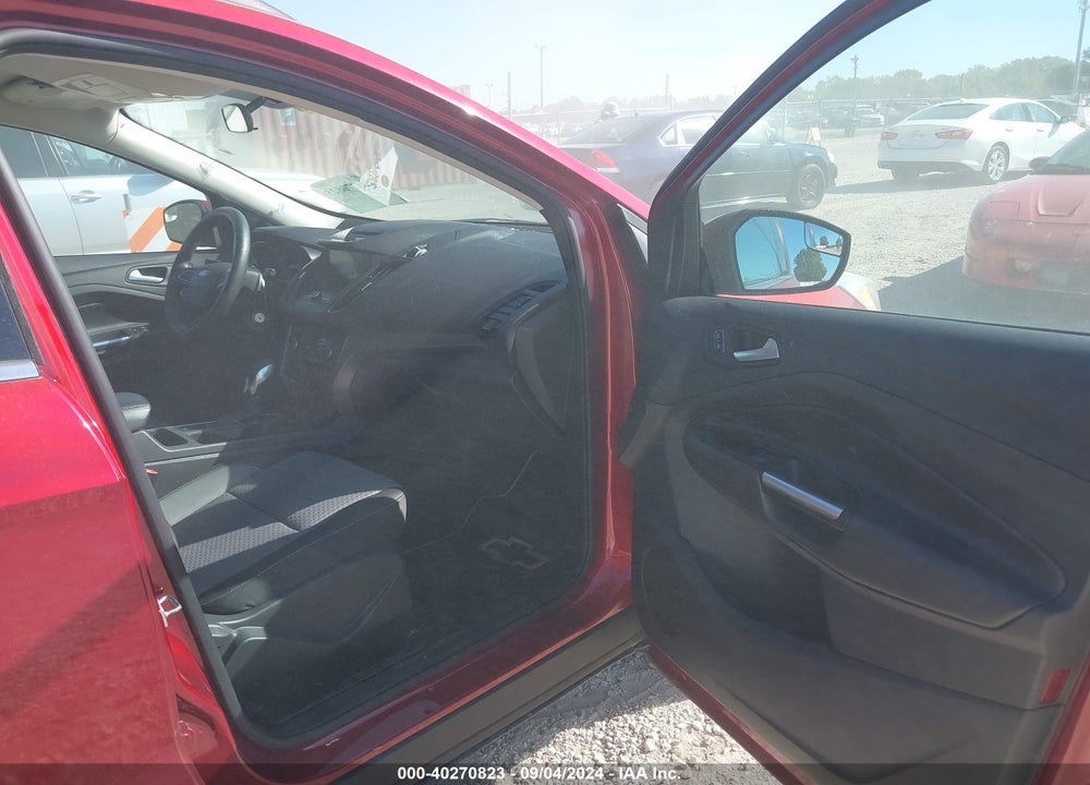 2018 FORD ESCAPE VIN: 1FMCU0GD4JUA07579