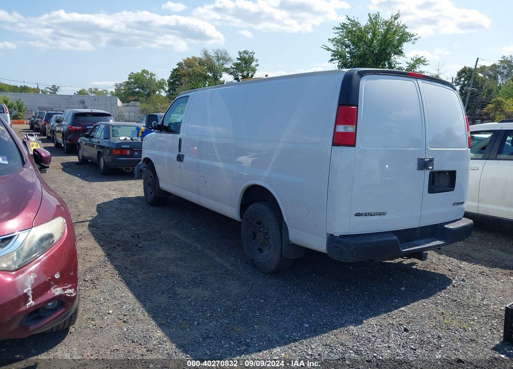 2004 CHEVROLET EXPRESS VIN: 1GCHG35U441236615