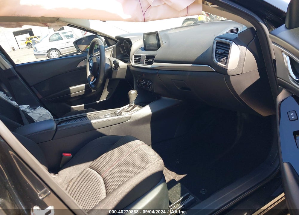 2018 MAZDA MAZDA3 VIN: 3MZBN1U70JM223531