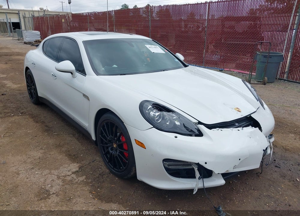 2013 PORSCHE PANAMERA GTS VIN: WP0AF2A71DL076101