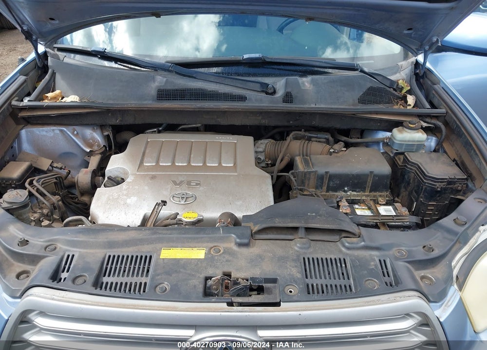 2010 TOYOTA HIGHLANDER BASE V6 VIN: JTEZK3EH7A2102303