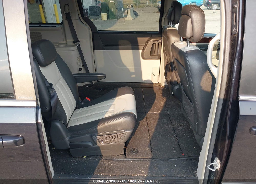 2010 CHRYSLER TOWN & COUNTRY TOURING PLUS VIN: 2A4RR8DX3AR494374