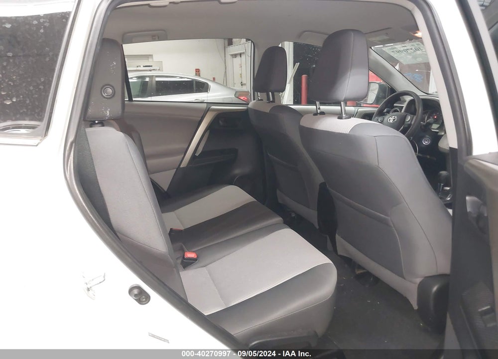 2013 TOYOTA RAV4 LE VIN: 2T3BFREV7DW039301