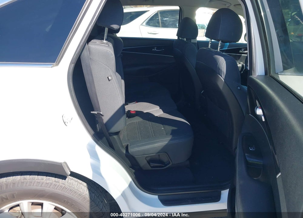 2018 KIA SORENTO 3.3L LX VIN: 5XYPGDA58JG429278