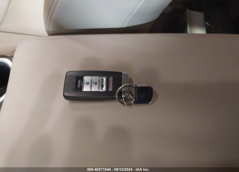 2017 ACURA RDX VIN: 5J8TB4H76HL015808