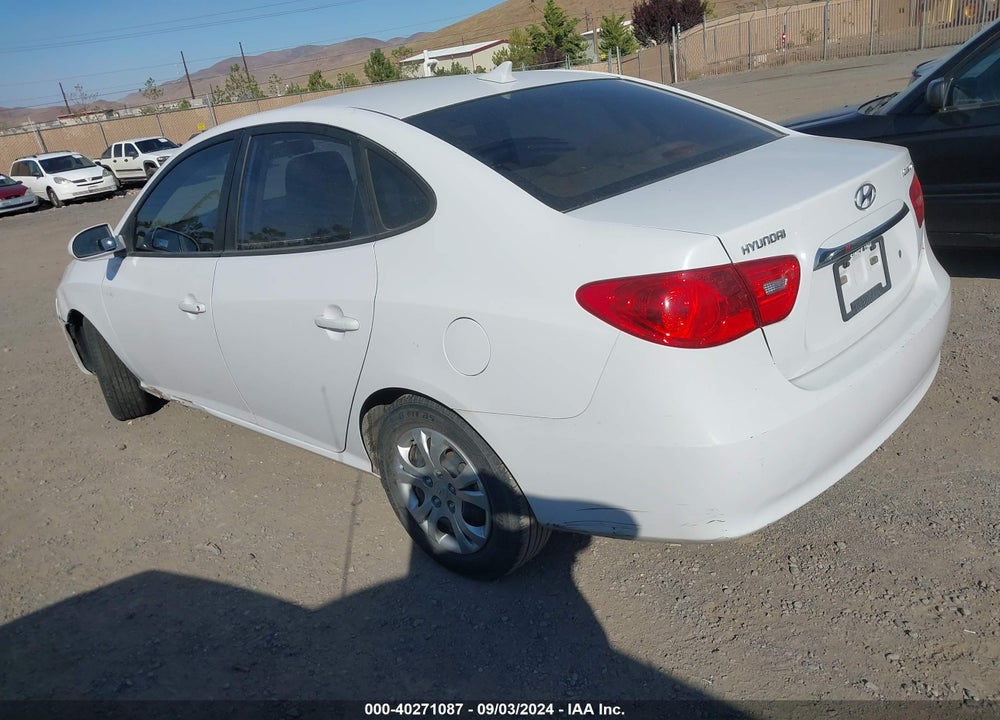 2010 HYUNDAI ELANTRA GLS VIN: KMHDU4AD2AU122623