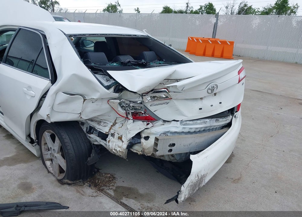2014 TOYOTA CAMRY L/SE/LE/XLE VIN: 4T1BF1FK5EU779638