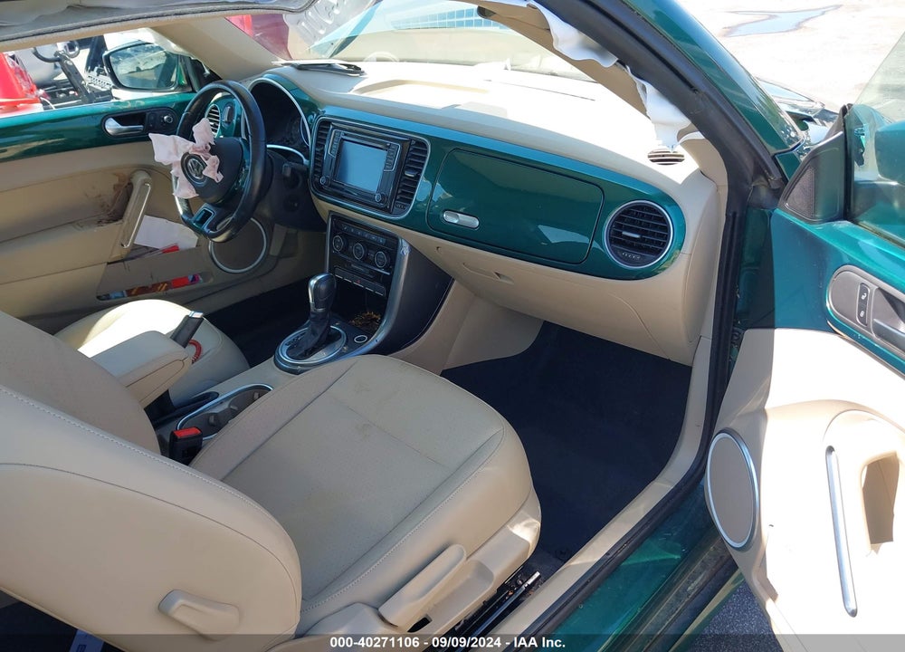 2018 VOLKSWAGEN BEETLE 2.0T SE VIN: 3VWJD7AT9JM710908
