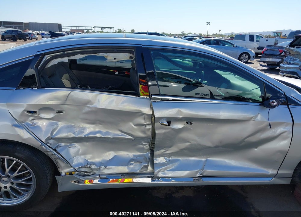 2015 HYUNDAI SONATA LIMITED VIN: 5NPE34AF6FH029988