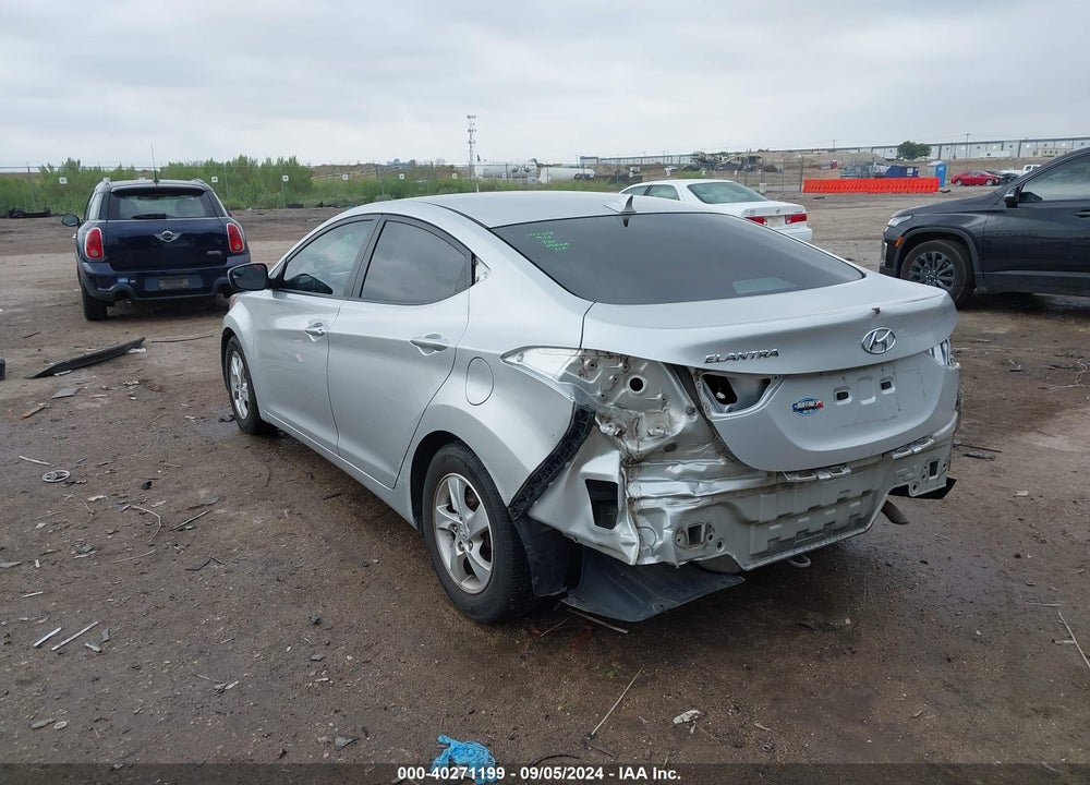 2015 HYUNDAI ELANTRA SE VIN: 5NPDH4AE1FH549083