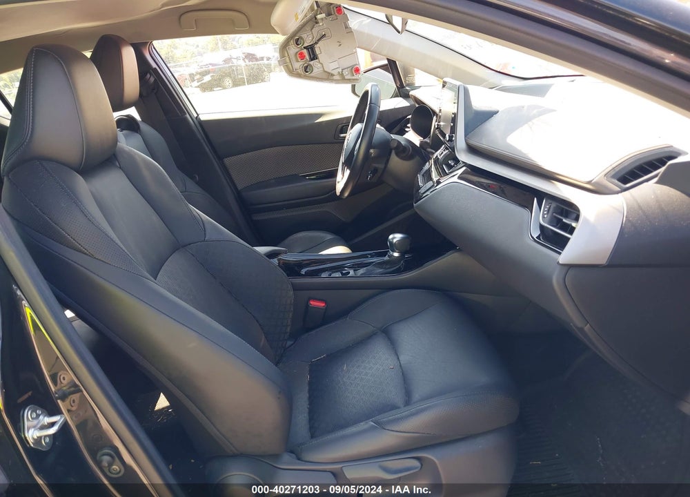 2020 TOYOTA C-HR LIMITED VIN: JTNKHMBX0L1072507