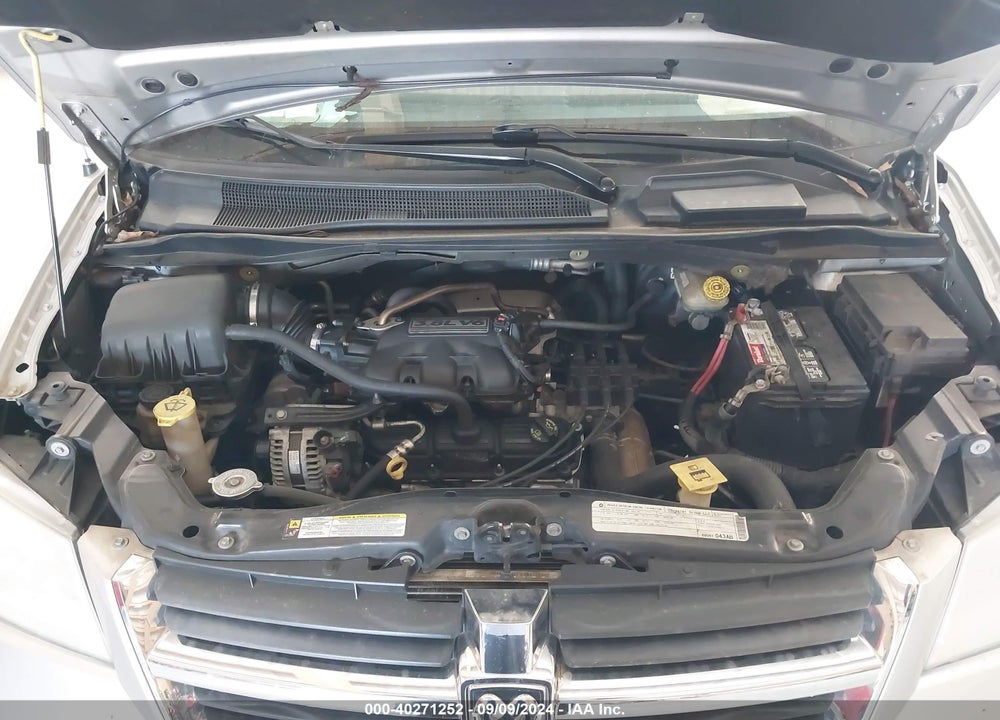 2010 DODGE GRAND CARAVAN SXT VIN: 2D4RN5D17AR251584