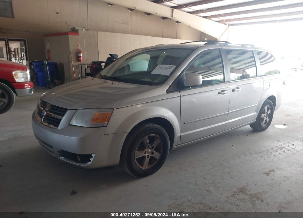 2010 DODGE GRAND CARAVAN SXT VIN: 2D4RN5D17AR251584