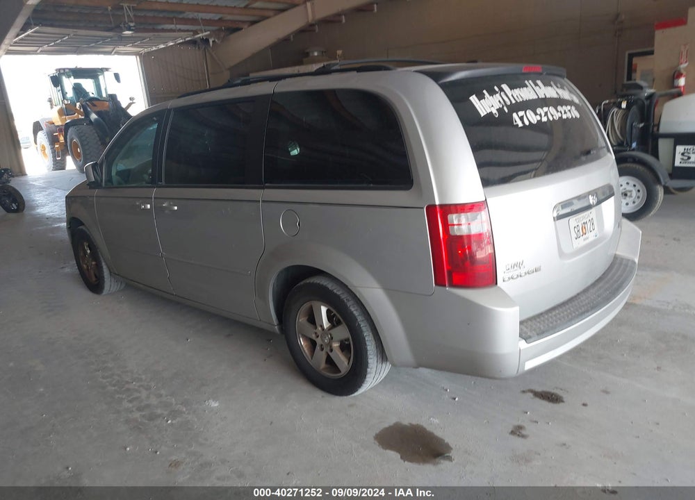 2010 DODGE GRAND CARAVAN SXT VIN: 2D4RN5D17AR251584