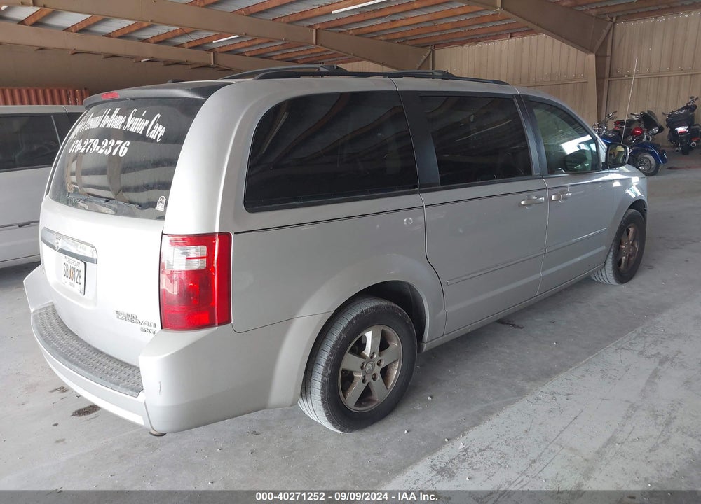 2010 DODGE GRAND CARAVAN SXT VIN: 2D4RN5D17AR251584