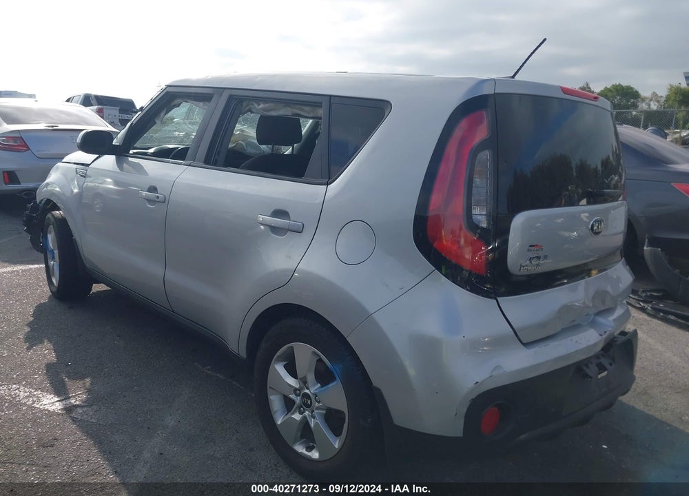 2018 KIA SOUL VIN: KNDJN2A28J7564389