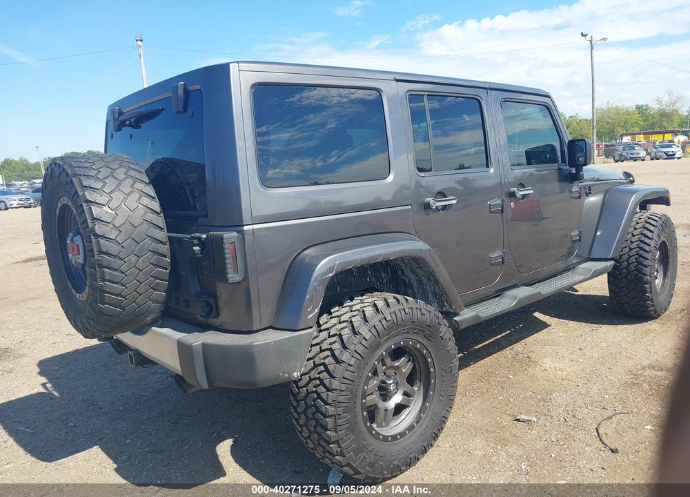2014 JEEP WRANGLER UNLIMITED SAHARA VIN: 1C4BJWEG2EL285840